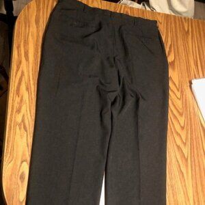 Roundtree & Yorke Men's Black Dress Pants